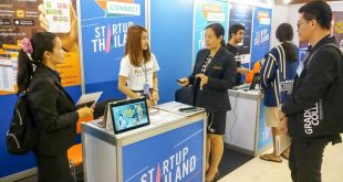 บุคลากรและนักศึกษาระดับปริญญาเอก คณะเทคโนโลยีสารสนเทศ มหาวิทยาลัยราชภัฏมหาสารคาม ได้เข้าร่วมงาน STARTUP Thailand 2017